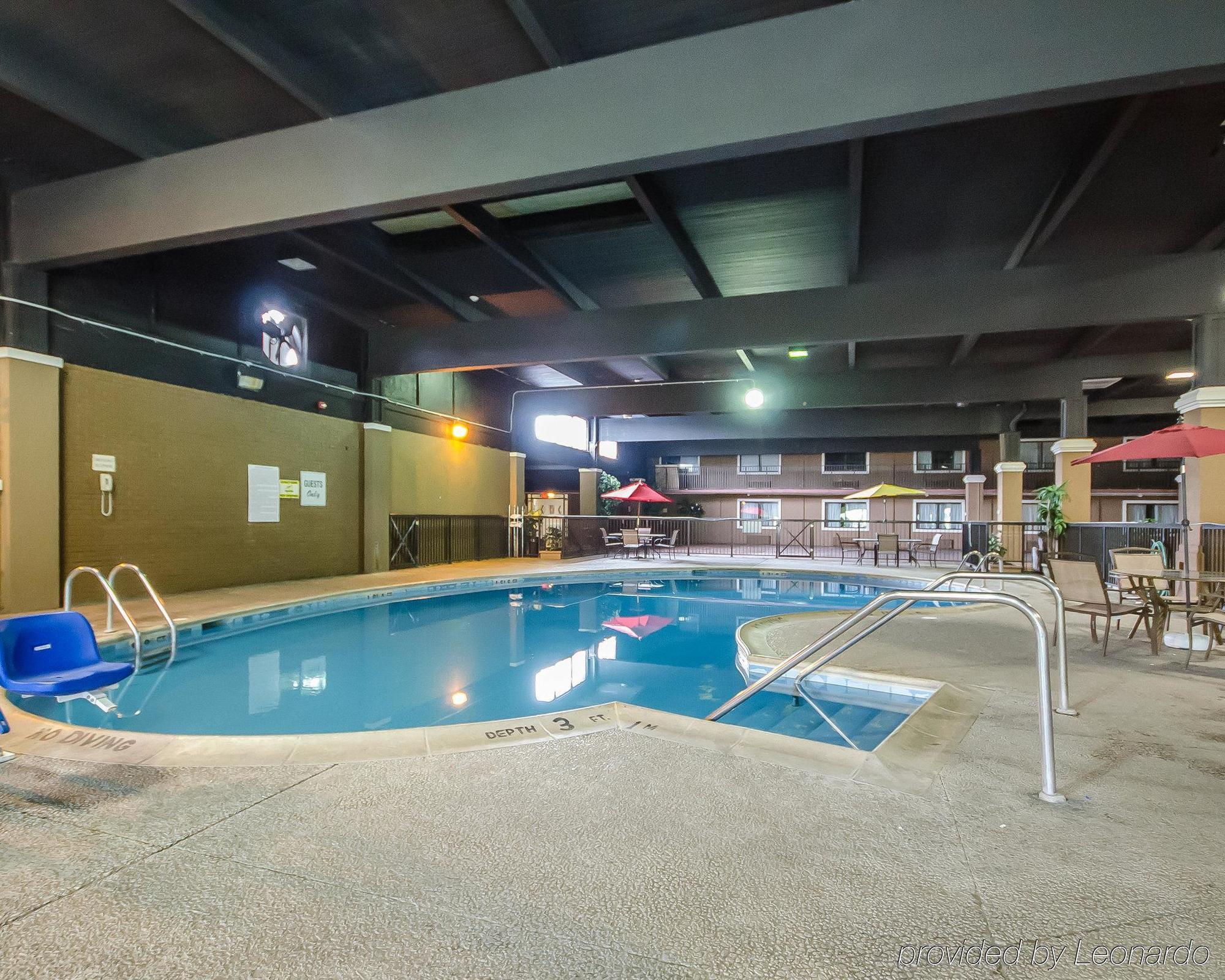 Quality Inn Вансен Екстериор снимка