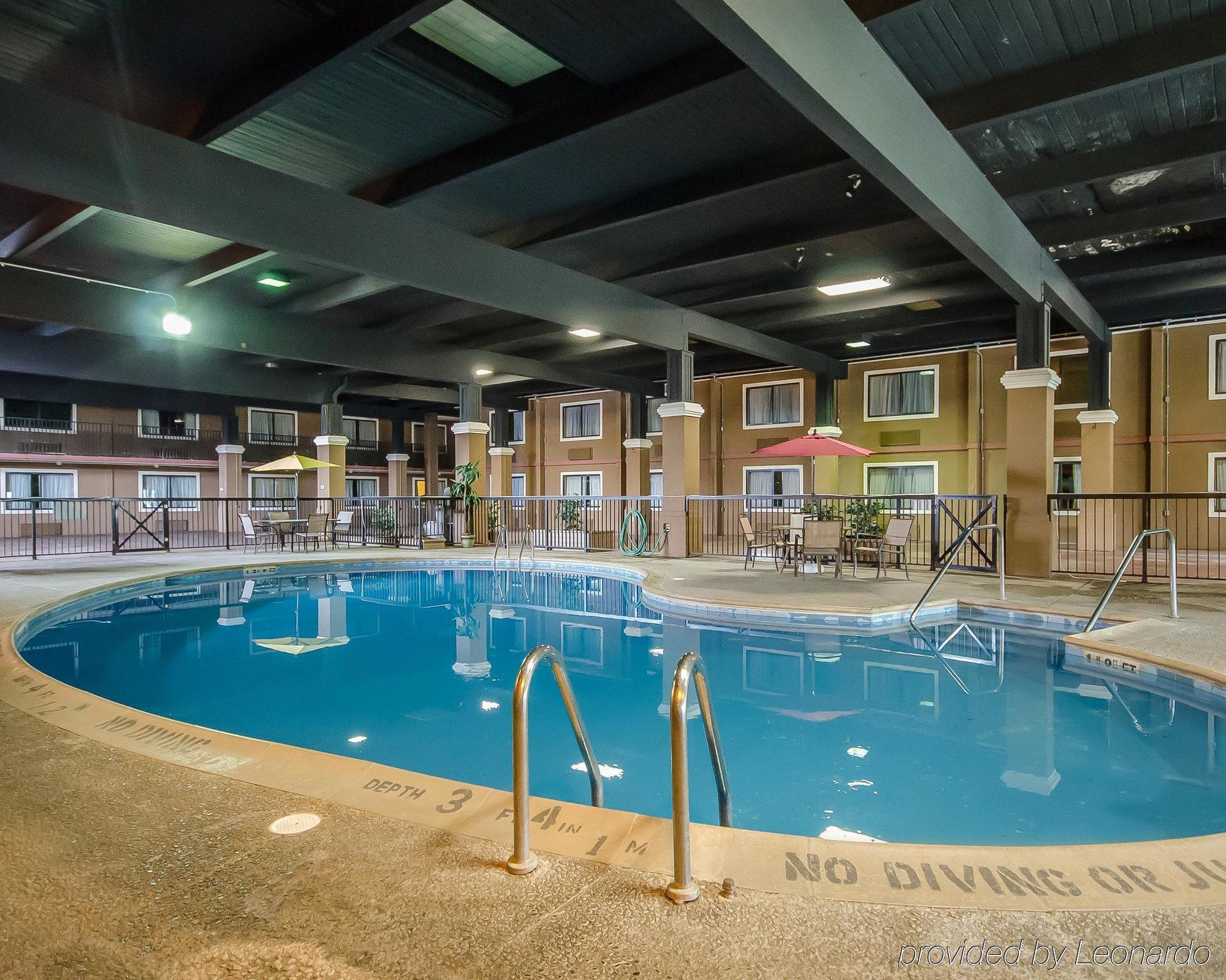 Quality Inn Вансен Екстериор снимка
