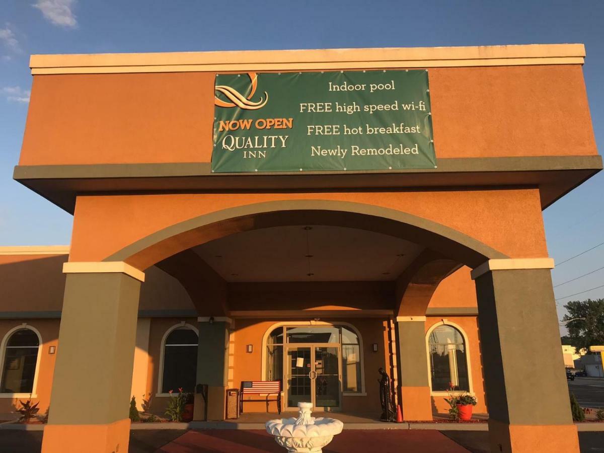 Quality Inn Вансен Екстериор снимка